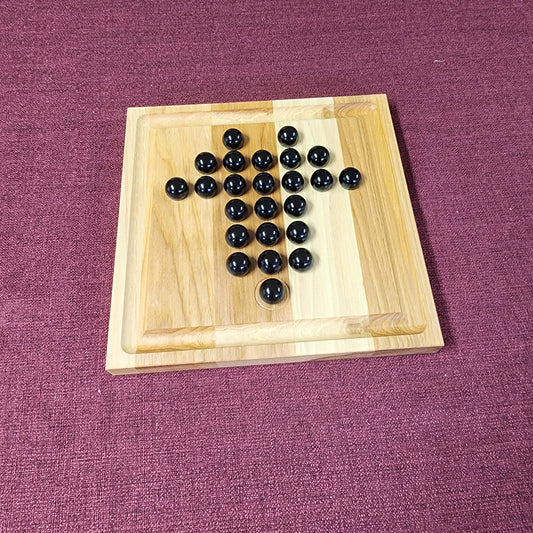 1971 Puzzler Wooden Solitaire Board Game